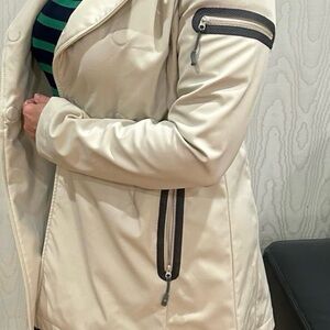 Athleta Athletic Cream Women's Jacket with Zipper Accents